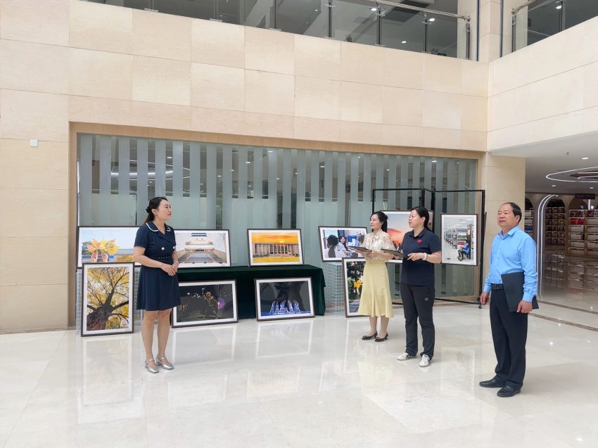 妙语展风采 匠心筑书香 ——郑州工商学院图书馆馆员讲解技能比赛圆满举行